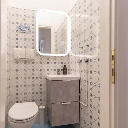 Attico Di Lusso In Pieno Centro A