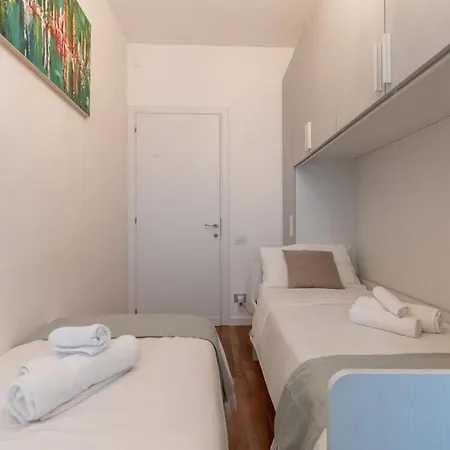 Daire Attico Di Lusso In Pieno Centro A